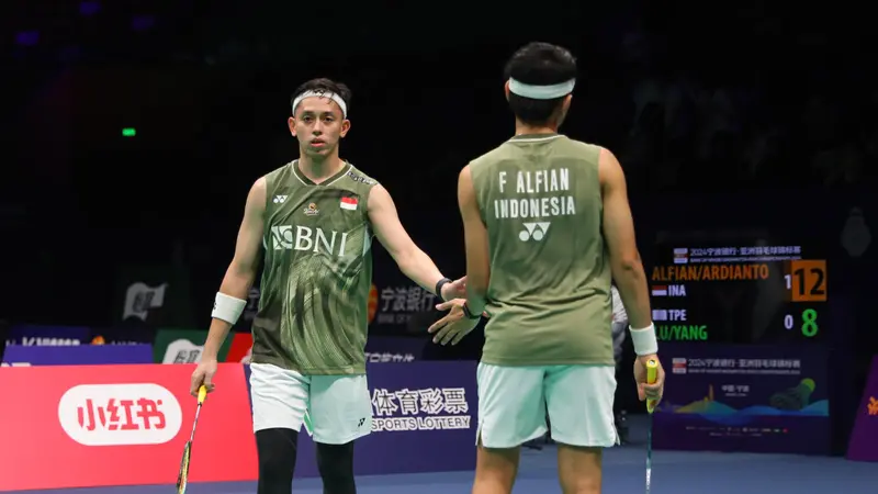 Fajar Alfian Menang di Turnamen Badminton Asia