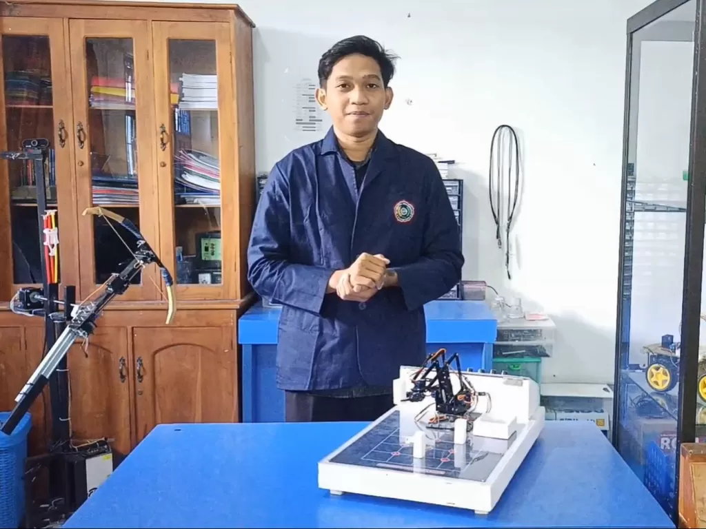 Peneliti Indonesia Ciptakan Robot Canggih yang Mendunia